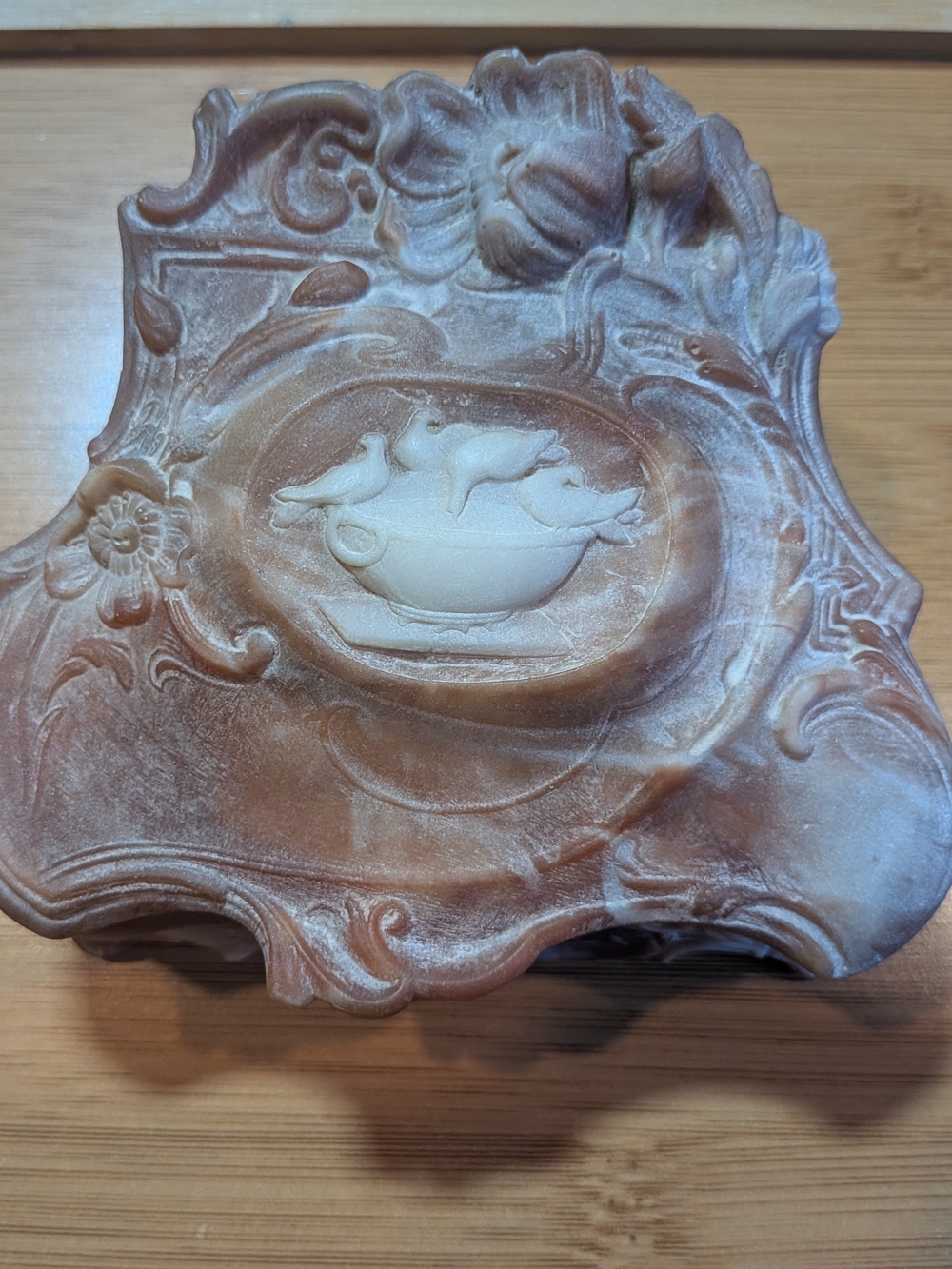 Beautiful Hand Crafted Vintage Incolay Stone Trinket Jewelry Box